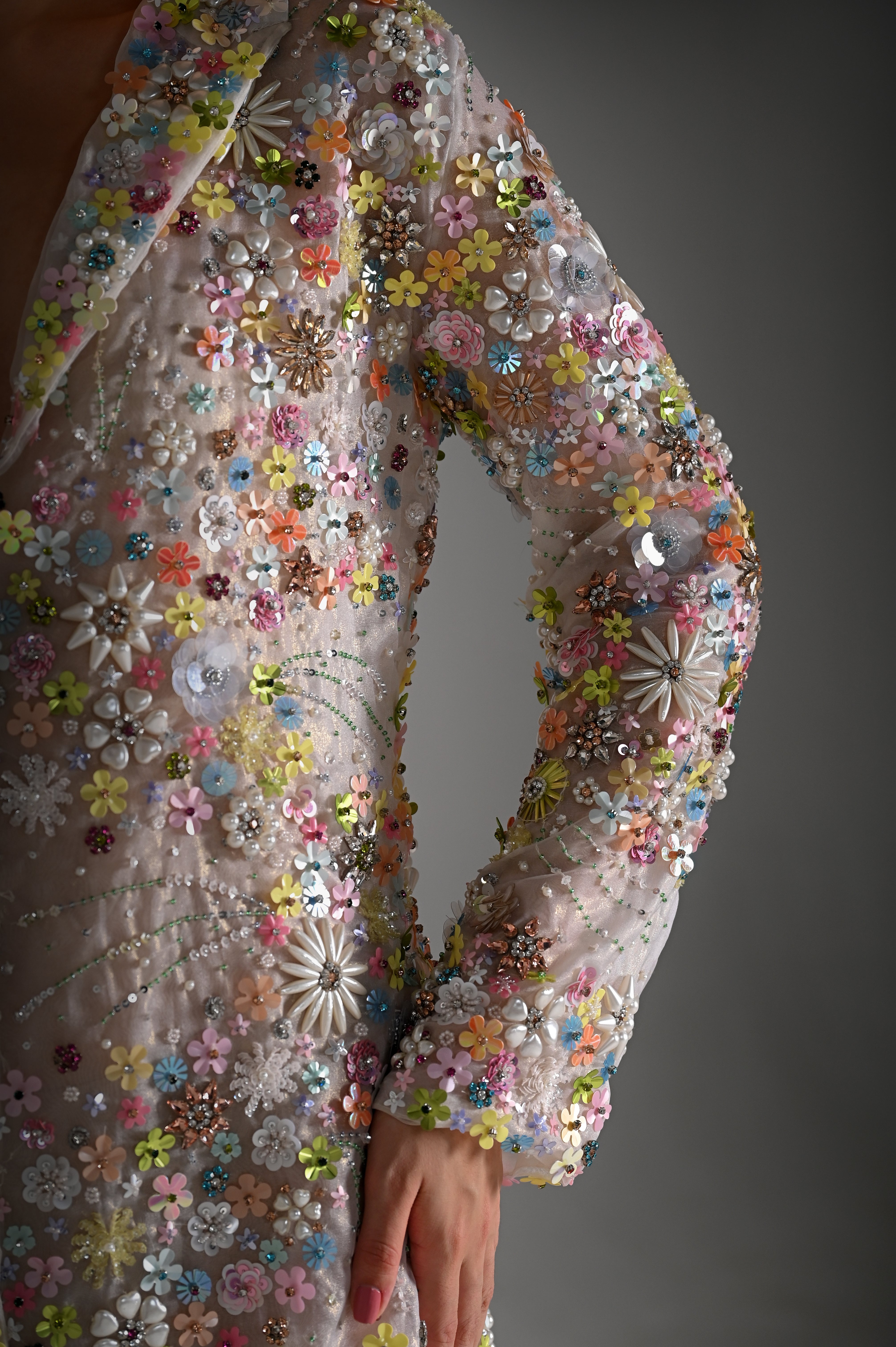 MARYLIN FLORAL EMBELLISHED BLAZER DRESS