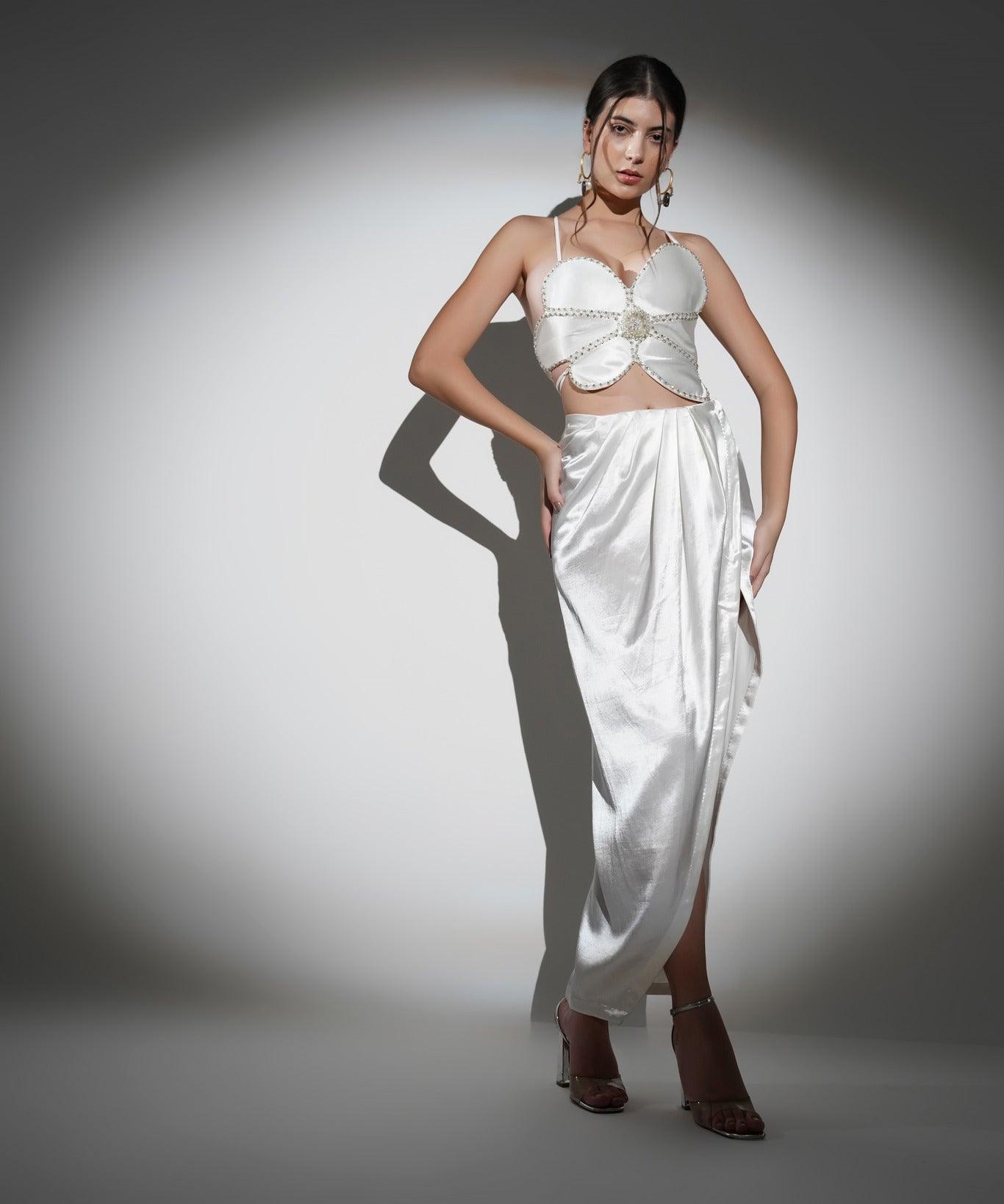 EDEN WHITE FLOWER CRYSTAL TOP