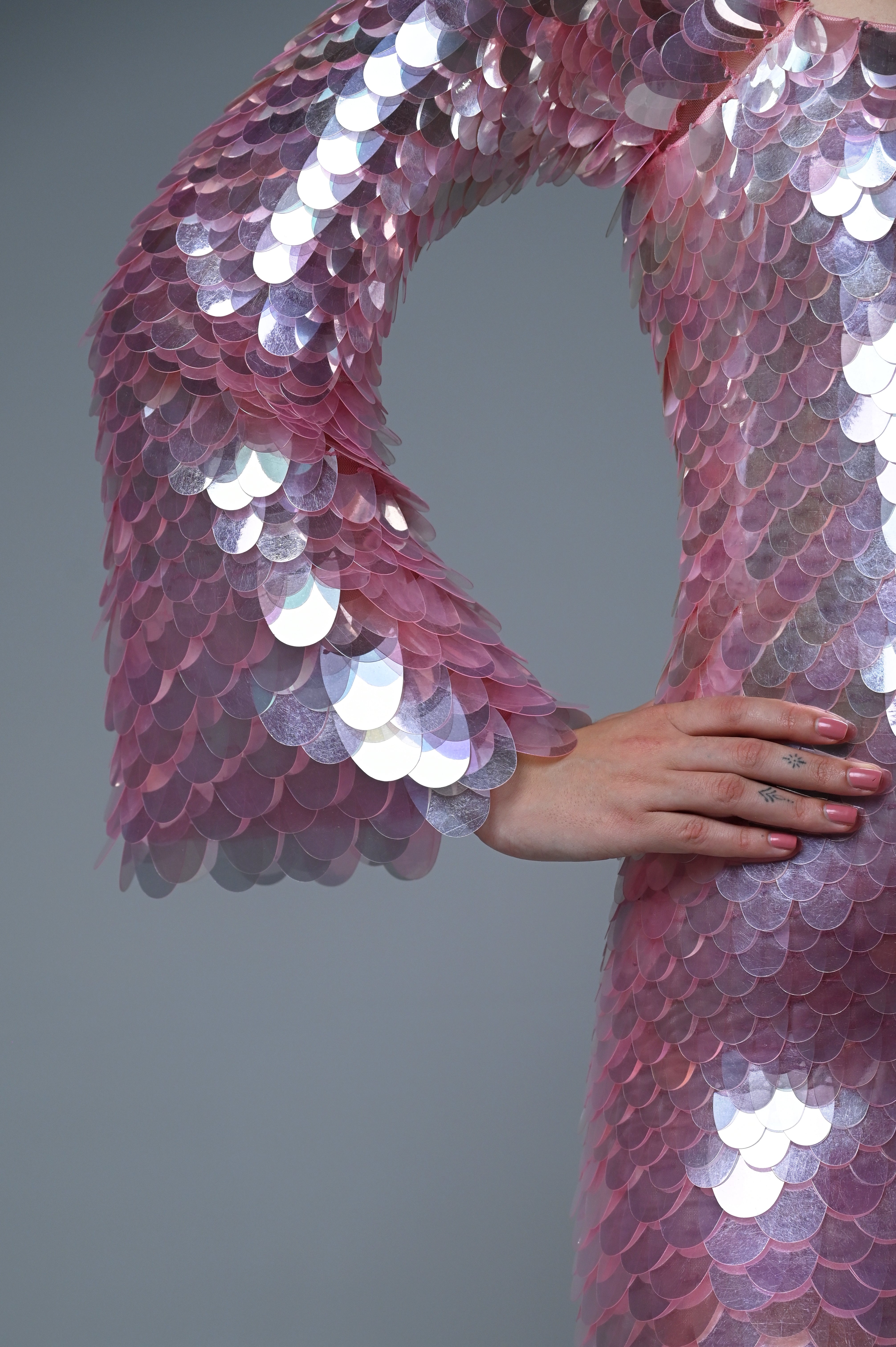 ANASTASIA PINK HOLOGRAPHIC MINI DRESS WITH SLEEVE